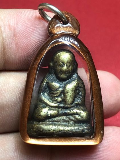 รูปหล่อหลวงพ่อเงินพิมพ์ขี้ตา