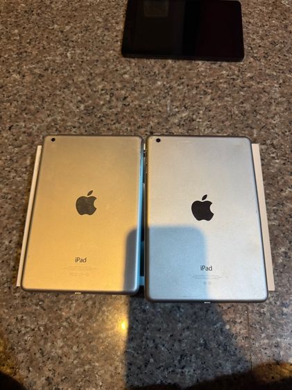 ขายiPadMiniสีSilver,สีดำ16,32กิ๊กสูนTrueสภาพสวยๆใช้งานดีสภาพสวยๆถูกมากกกก รูปที่ 2