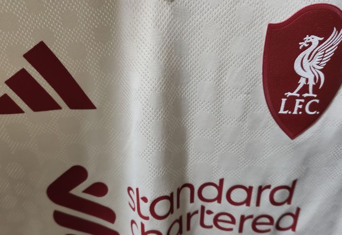 เสื้อ Liverpool เยือน 2025-26 ไซส์ M เกรดนักเตะ มือ 1 รูปที่ 4