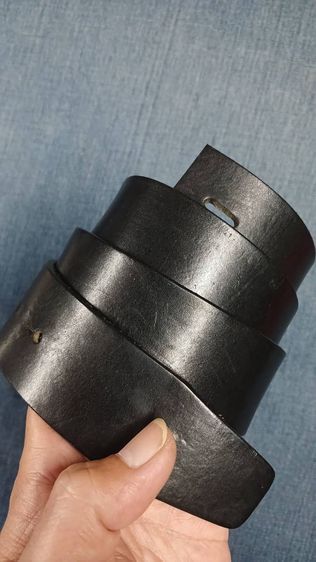 สายเข็มขัดTiger of Sweden
เอว 31 ถึง 35 กว้าง 1.5
ยาวทั้งเส้น 39 แบรนด์แพง
หนังสวย มีรอยตามใช้
 รูปที่ 2