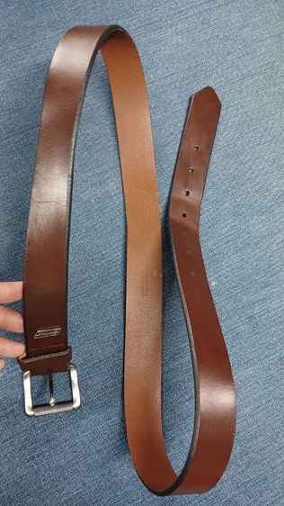 เข็มขัดหนังแท้ Dickies
เอว 40 ถึง 45 กว้าง 1.3
ยาวรวมหัว 55.2 หนังสวย 
สภาพหล่อ เอวเล็กเจาะเพิ่มได้
ขาย 450 ส่งเคอรี่ 50 รูปที่ 5