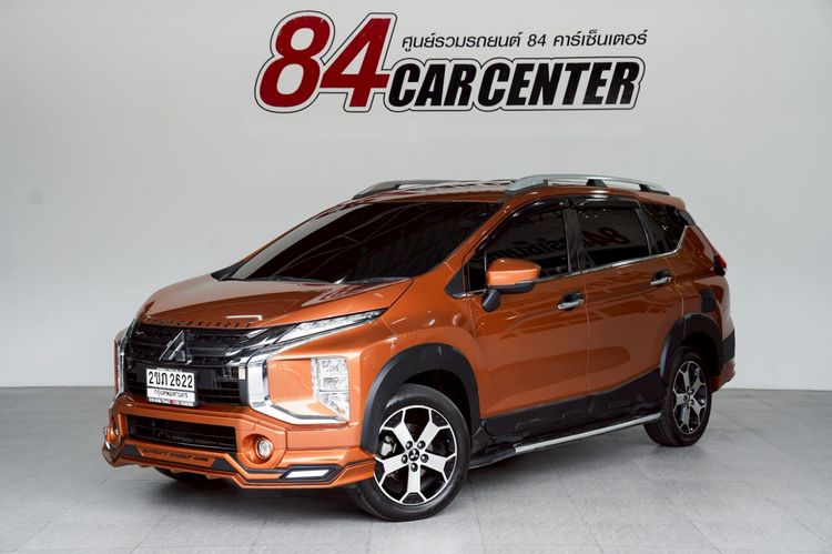 รถ Mitsubishi Xpander 1.5 Cross สี ส้ม