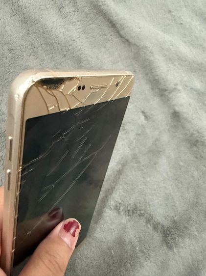 โทรศัพท์ Sumsung A9 Proสีทอง รูปที่ 5