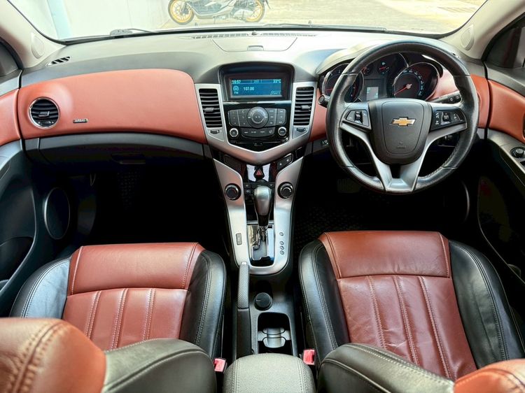Chevrolet Cruze 2012 1.8 LTZ Sedan เบนซิน ไม่ติดแก๊ส เกียร์อัตโนมัติ ขาว รูปที่ 2