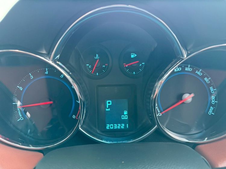 Chevrolet Cruze 2012 1.8 LTZ Sedan เบนซิน ไม่ติดแก๊ส เกียร์อัตโนมัติ ขาว รูปที่ 4