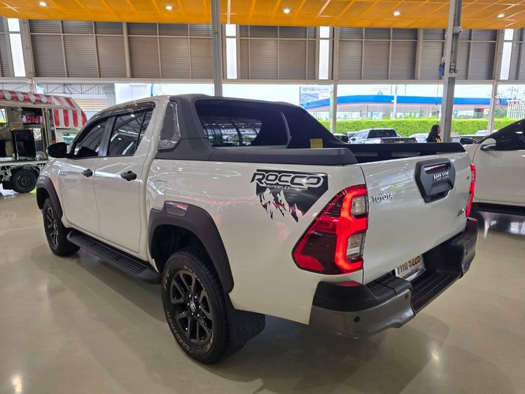 Toyota Hilux Revo 2024 Double Cab Prerunner 2x4 2.4 Rocco Pickup ดีเซล ไม่ติดแก๊ส เกียร์อัตโนมัติ ขาว รูปที่ 4