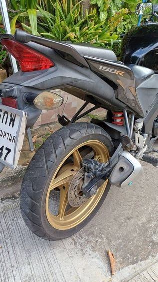 ขายรถ จักรยานยนต์ Honda CBR 150 R สีดำ ปี 2016 สภาพสวย รูปที่ 6