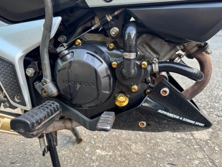 HONDA Sonic 125 คาร์บูเกียร์ สตาร์ทเท้า สภาพรถเดิมๆ เครื่องดีมาก สีสวยมาก ต้องมาดูของจริง มีสถานที่ให้ทดลองขับขี่ก่อนซื้อ รูปที่ 5