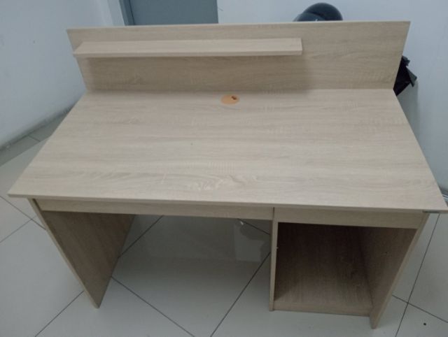 ขายโต๊ะทำงานสภาพดีราคาถูก รูปที่ 3