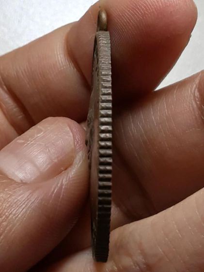 เหรียญหลวงพ่อคง วัดบางกะพ้อม ขอบสตางค์ เนื้อทองแดง  รูปที่ 3