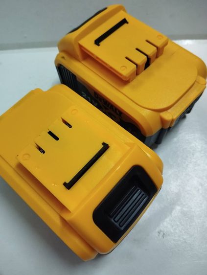 แบตฯใหม่ทรง DEWALT เครื่องมือไฟฟ้ไร้สาย ใช้กับเครื่องมือไฟฟ้าไร้สายหลายยี่ห้อต่างๆ เก็บปลายทาง รูปที่ 2