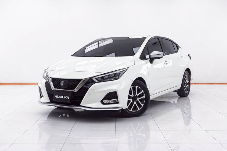 รถ Nissan Almera 1.0 VL สี ขาว