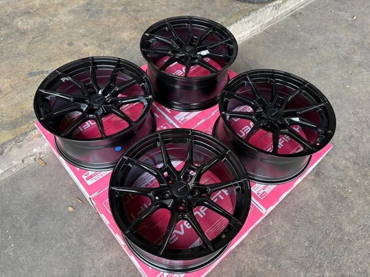 ล้อแม็กมือ1 ขอบ18 RR11 5รู114 กว้าง8.5 ออฟ35 สีดำเงา ล้อเบา FLOW FORMING งานSEVENFIFTH งานสวยมาก  รูปที่ 3