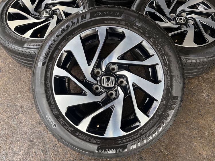 ล้อแม็กขอบ16 HONDA CIVIC มีรอยตามการใช้งาน พร้อมยางMICHELIN215-55-16 ปี22 ปีแท้  รูปที่ 2
