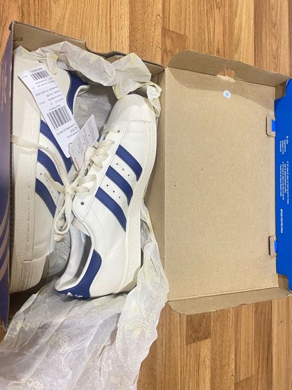 Adidas superstar 82 รูปที่ 8