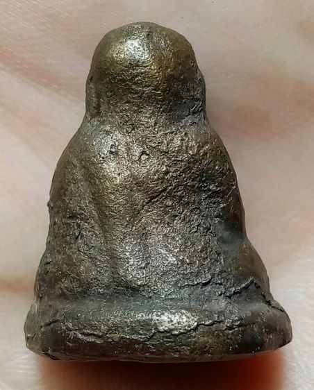 พระเก่า ผ่านการใช้ รูปที่ 3