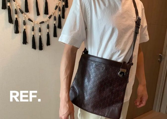 Gucci gg monogram leather messenger dark brown bagแท้💯 รูปที่ 5