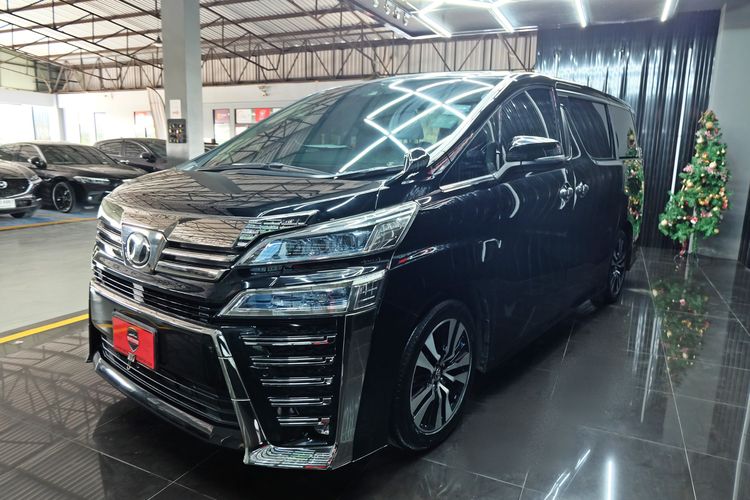 Toyota Vellfire 2018 2.4 Z G Edition Utility-car เบนซิน เกียร์อัตโนมัติ ดำ รูปที่ 3