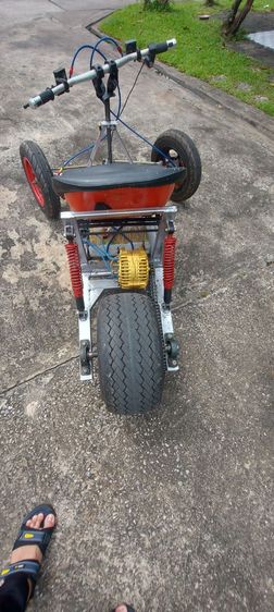 รถสามล้อไฟฟ้าประดิษฐ์ รูปที่ 2