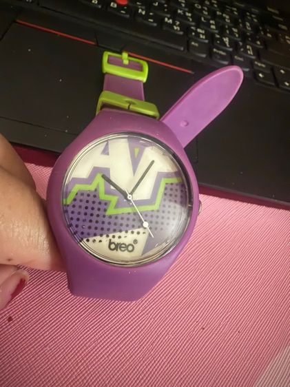 นาฬิกาข้อมือBreoสีม่วง