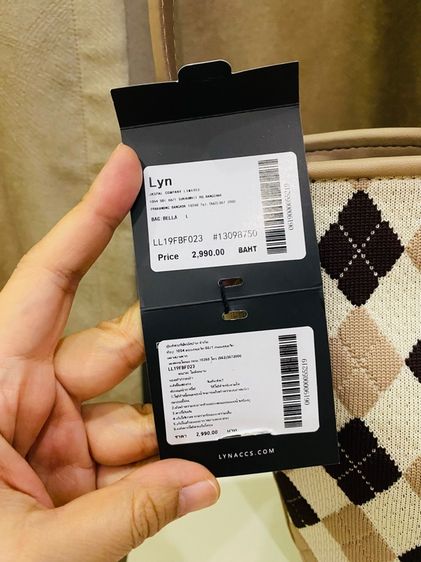 กระเป๋าLYN Bucket Bag  งานเทียบ สีลายน้ำตาล ขาว ของใหม่ รูปที่ 9
