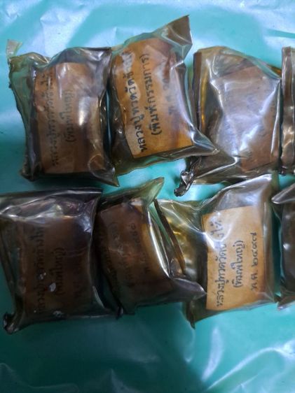 หลวงพ่อทวดๆด้ทั้งหมดที่เห็น บูชาแล้วมีแต่ความแคล้วคลาดรวยร่ำรวยมีความสุข สมหวังเหมาะแก่การบูชาหรือแจก รูปที่ 4