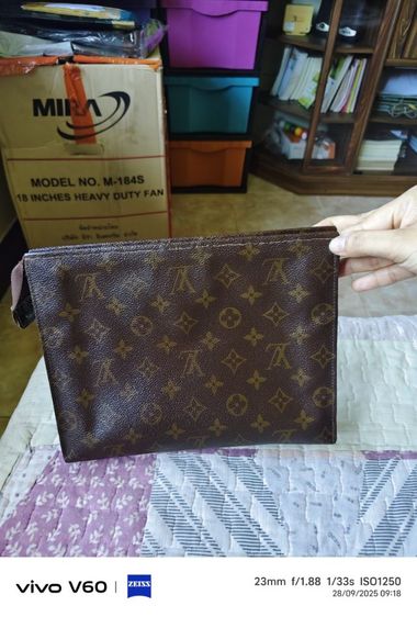 Vintage Louis Vuitton Clutch bagแท้ รูปที่ 4