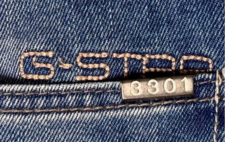 กางเกงยีนส์ G-STAR RAW ของแท้ แบบและทรงสวยทันสมัย รูปที่ 6