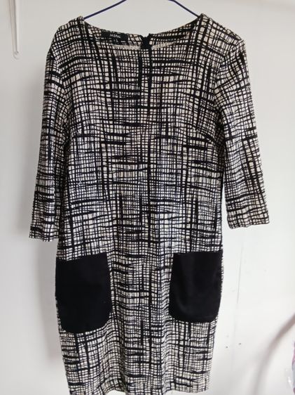 ชุดกระโปรงแนวเรียบหรู JASPAL สภาพใหม่ 95 เปอร์เซ็นต์ รูปที่ 6