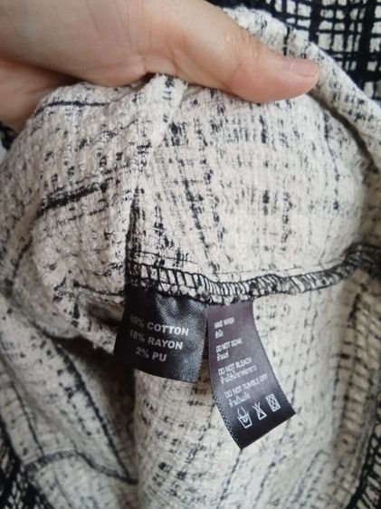 ชุดกระโปรงแนวเรียบหรู JASPAL สภาพใหม่ 95 เปอร์เซ็นต์ รูปที่ 7