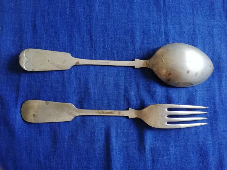 ชุดช้อนส้อมจากอังกฤษ Sheffield England เป็นของเก่าเก็บ  รูปที่ 2