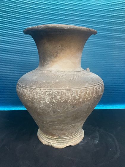 ไห บ้านบางปูน สุพรรณบุรี พุทธศตวรรษที่ 18