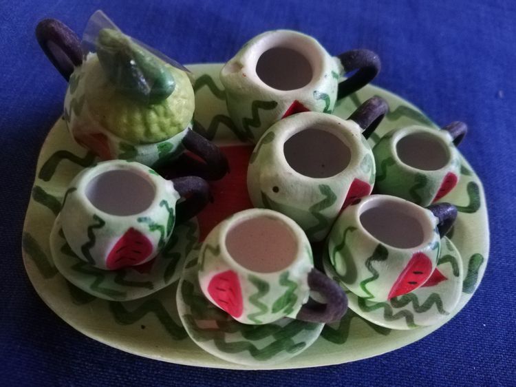 ชุดของจิ๋ว 7 แบบ สภาพดี ของใหม่ เป็นของสะสม (2 ชุดสีชมพู มาจาก ตปท.) รูปที่ 8