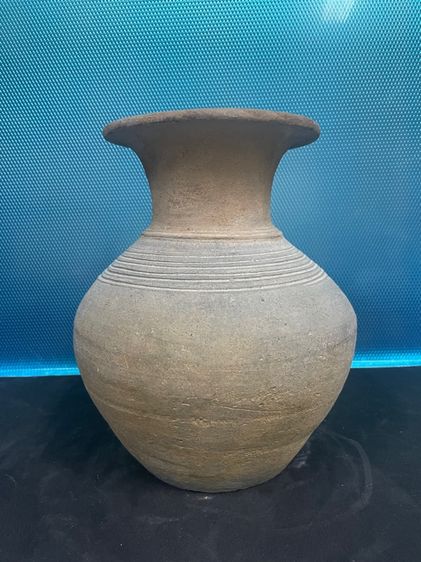 ไหโบราณ เตานพเก้าว์ จ.พิจิตร พุทธศตวรรษที่ 19-20