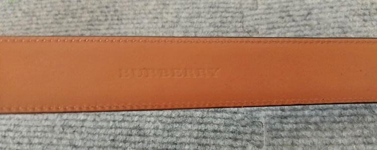Burberry เข็มขัดผู้ชาย เข็มขัดหนังสีน้ำตาลเข้ม ของเเท้💯 นำเข้าจากญี่ปุ่น สภาพใหม่ รูปที่ 5