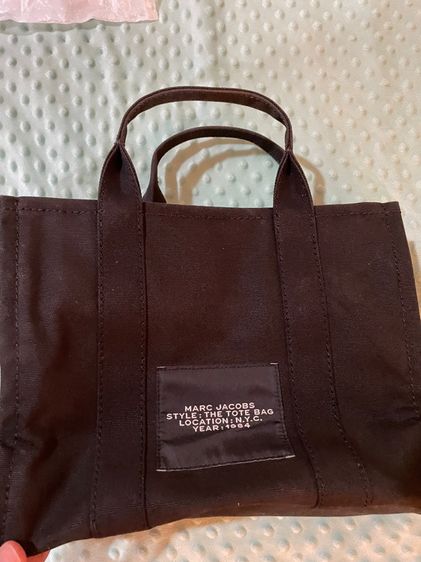 Marc Jacobs tote bag size m สีดำ รูปที่ 2