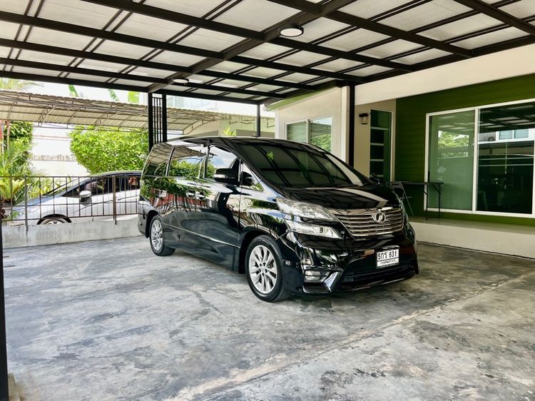 รถ Toyota Vellfire 2.4 V สี ดำ