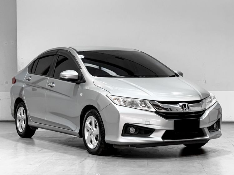 Honda City 2017 1.5 V Plus i-VTEC Sedan เบนซิน เกียร์อัตโนมัติ บรอนซ์เงิน รูปที่ 3