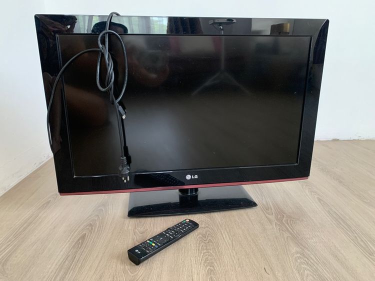 ขายทีวี 32 นิ้ว ตามสภาพ ขายโล๊ะ มายกไปเลย นัดรับได้บางใหญ่