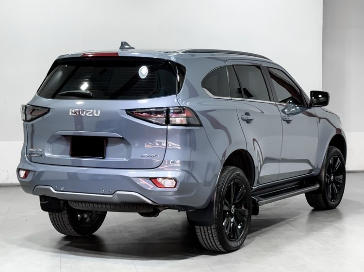Isuzu MU-X 2023 3.0 Ultimate AT 4WD Utility-car ดีเซล เกียร์อัตโนมัติ เทา รูปที่ 4