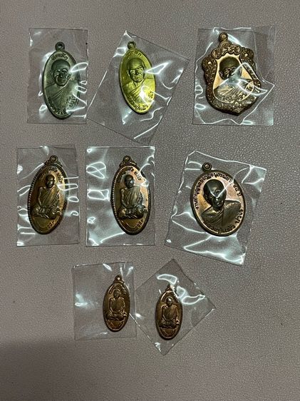 หลวงปู่แผ้ว ปวโร