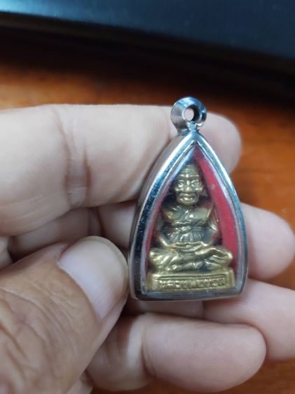 ปู่ทวดพร้อมกรอบพร้อมขึ้นคอให้บูชานัดส่งชัวร์ รูปที่ 3
