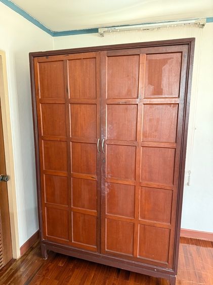 ตู้เสื้อผ้าไม้ 1.85 เมตร