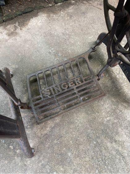 ขาจักร SINGER พร้อมหัวจักร โบราณสะสม รูปที่ 14
