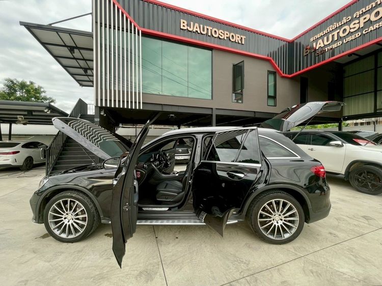 รถ Mercedes-Benz GLC-Class GLC250d สี ดำ