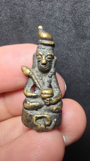 หลวงพ่ออิ่ม วัดหัวเขา