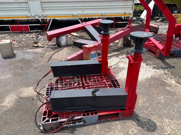 ขายเครน 3.4 ตัน unic ur340 รูปที่ 3