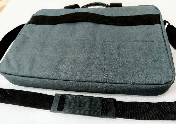 🔹โปรวันนี้..จัดส่งฟรี‼️กระเป๋าถือสะพาย โน๊ตบุ๊ค HP สภาพค่อนข้างใหม่ รูปที่ 13