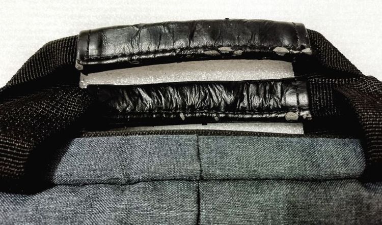 🔹โปรวันนี้..จัดส่งฟรี‼️กระเป๋าถือสะพาย โน๊ตบุ๊ค HP สภาพค่อนข้างใหม่ รูปที่ 9