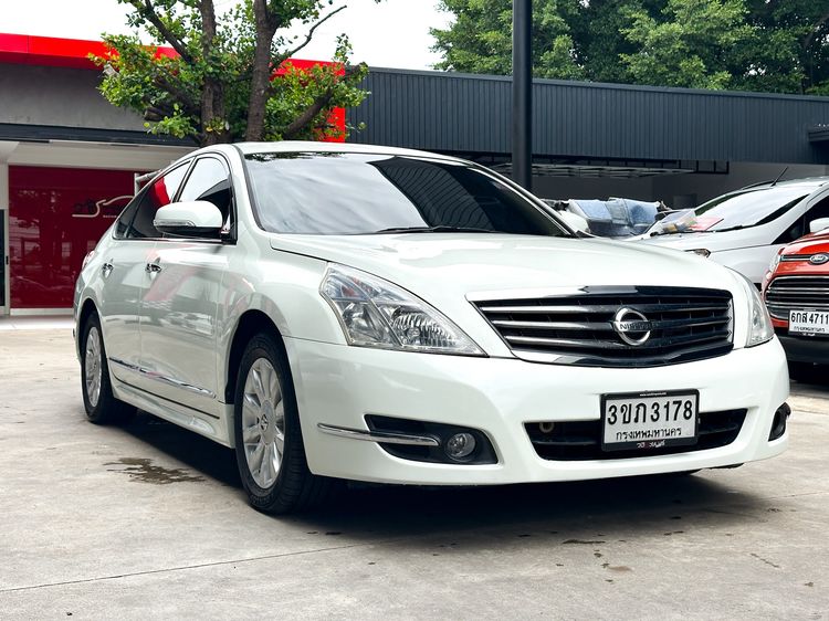 Nissan Teana 2011 2.5 250 XV Sport Sedan เบนซิน เกียร์อัตโนมัติ ขาว รูปที่ 3